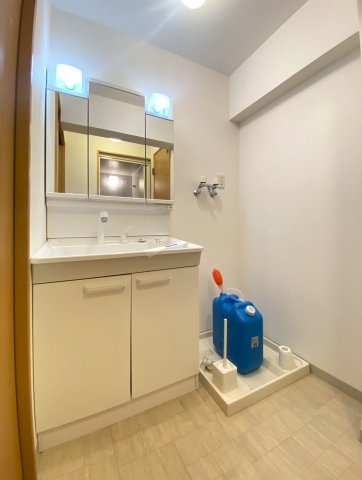 南16条ビルの脱衣所