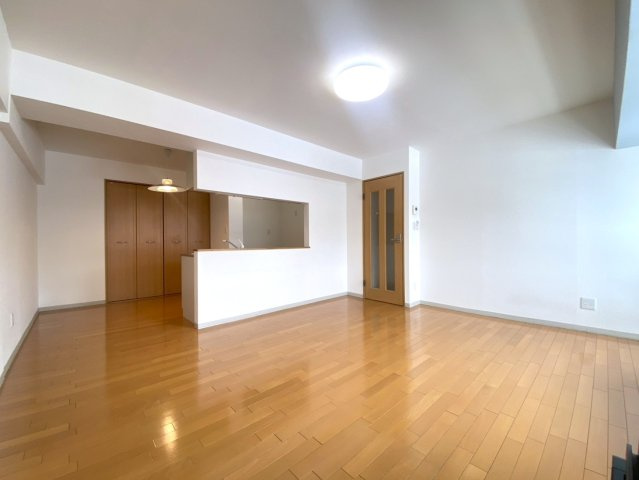 南16条ビルの居間・リビング