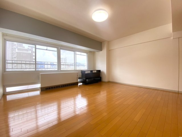 南16条ビルの居間・リビング