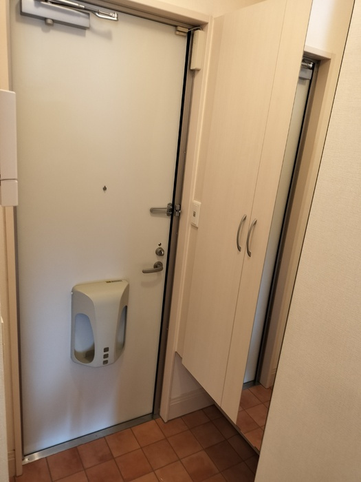 アベニュー中山Ⅱの玄関