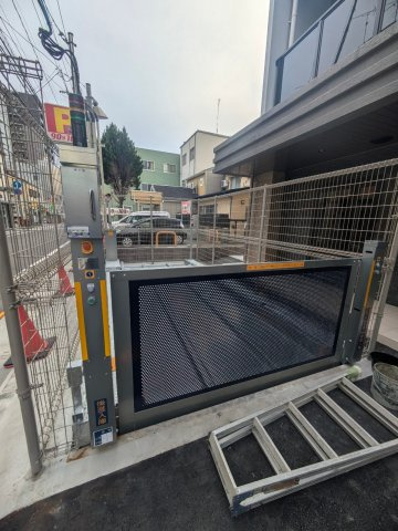Modern palazzo博多PRECIOUSの駐車場