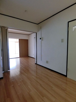 【居間・リビング】 | 第一上馬マンション