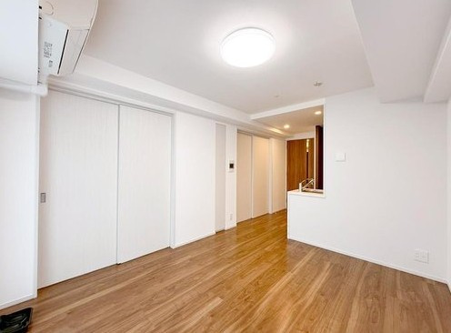 【居間・リビング】