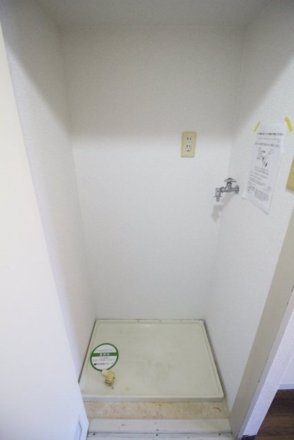 スカイコート西荻窪の設備|室内洗濯機置き場