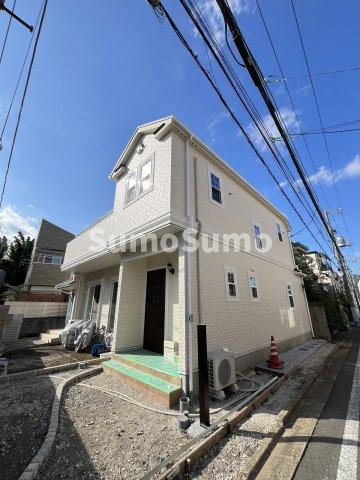 Noel太子堂のエントランス|ゆとりのあるエントランスです