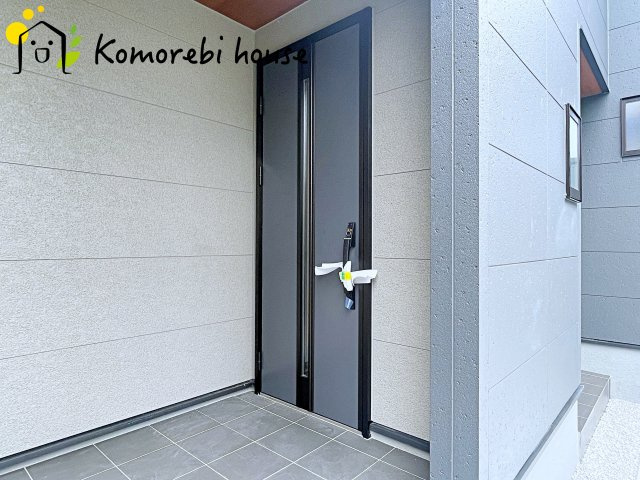 北本市西高尾　新築一戸建て　リーブルガーデン　01の玄関|26.5.30　撮影済み