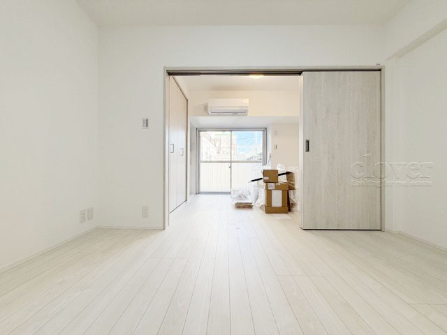 【キッチン】 | パラシオン笹塚 | ダイニングから洋室の様子です。～即日のご見学可能～　お問合せはお気軽にどうぞ。