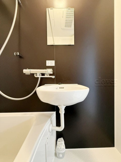【洗面所】 | パラシオン笹塚 | 洗面ボールの様子です。～即日のご見学可能～　お問合せはお気軽にどうぞ。