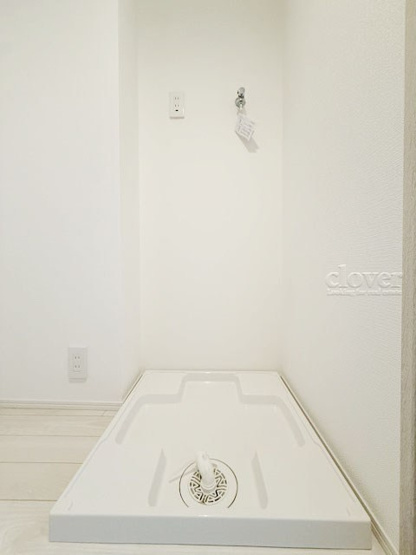 【ランドリースペース】 | パラシオン笹塚 | 防水パン（洗濯機置き場）