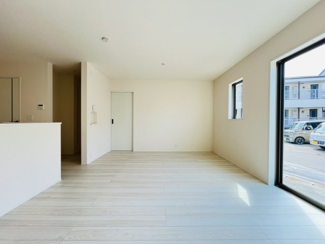 知多郡阿久比町草木東郷24番地『仲介手数料無料』新築戸建ての居間・リビング