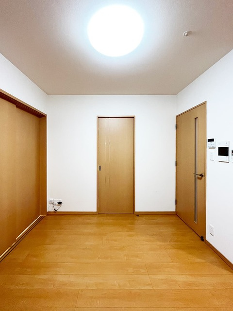 レジデンス西梅田の居間・リビング|ダイニング