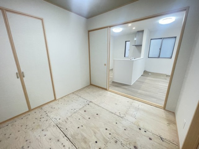 【和室】 | 沖縄市知花（全3棟）A号棟 | A号棟　和室4.5帖＋収納付き♪