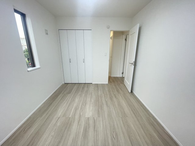 【洋室】 | 沖縄市知花（全3棟）A号棟 | A号棟　洋室6帖＋CL付き♪