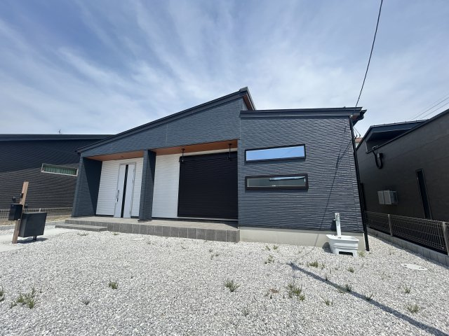 新築　吉岡町大久保の庭|新築　吉岡町大久保