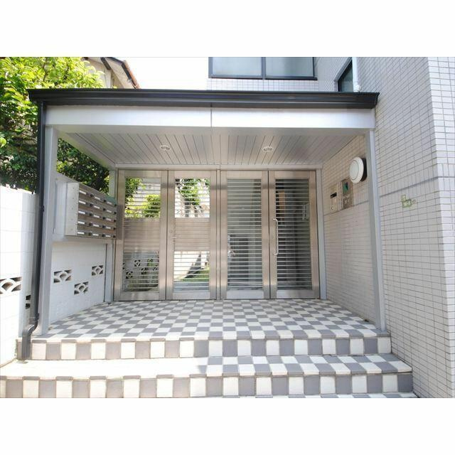 ＮＳ　ＧＡＴＥ　用賀のエントランス