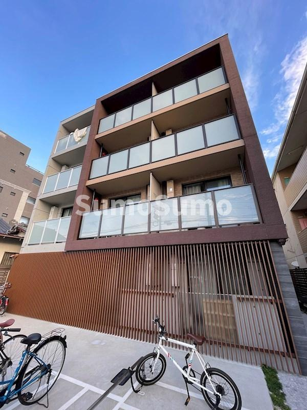 quador大濠の外観