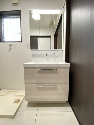 【独立洗面台】 | 築港一戸建