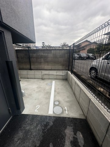 S-RESIDENCE半道橋achieveの駐車場