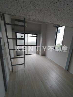 【居間・リビング】 | リエス池上ノーブル | ゆったりとした居間です