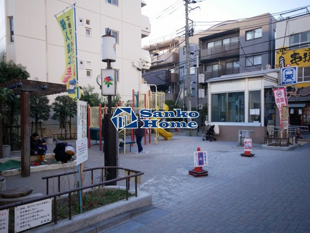 セントレジスＭの周辺