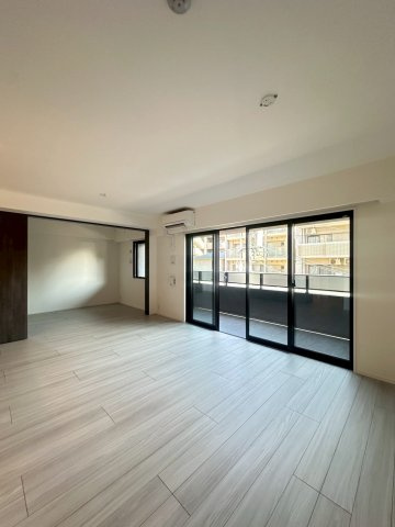 S-RESIDENCE百道aureateの居間・リビング