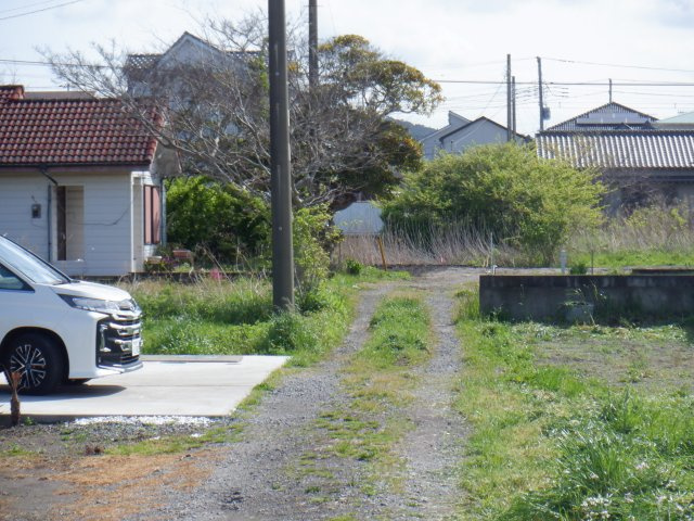 那古土地のその他