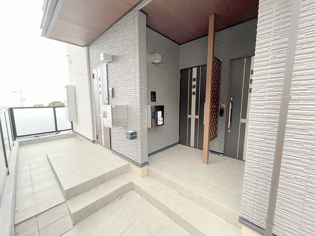 CASA VISTAのロビー|ゆとりのあるロビーです