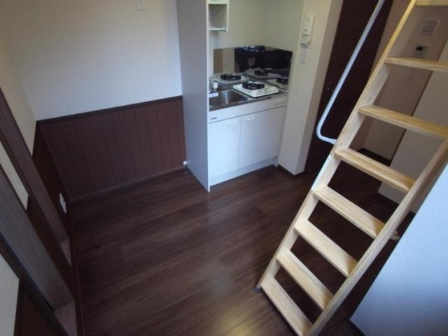 中野区東中野５丁目のアパート