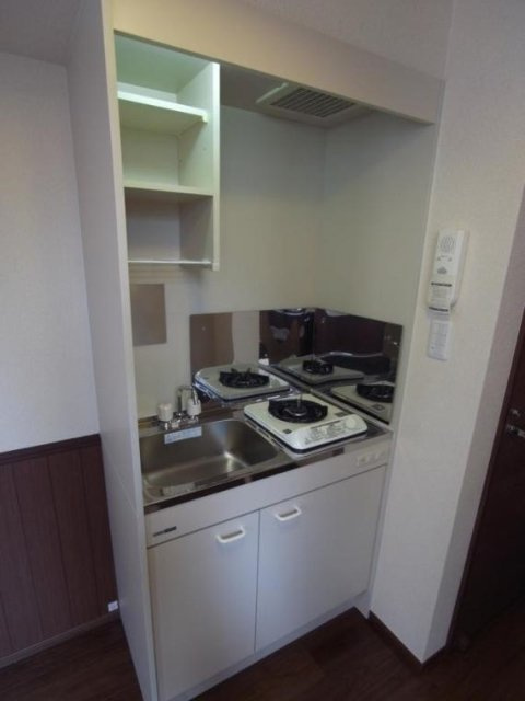 中野区東中野５丁目のアパート