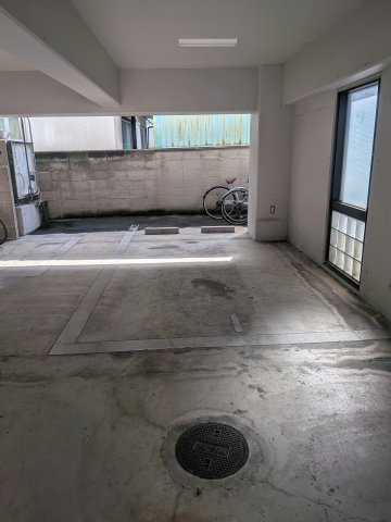 TAISHOKAN LA´PACEの駐車場