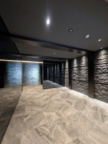 S-RESIDENCE大手門awesomeのロビー