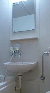 【洗面所】