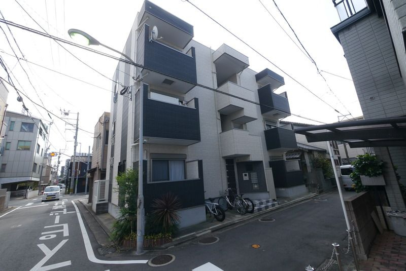 Ｓｔａｒｒｙ箱崎の外観