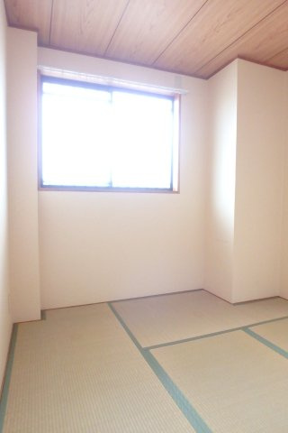 トラミッド友栄の寝室