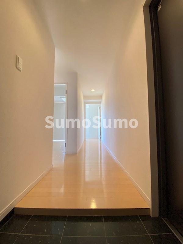 S-FORT警固タワーの玄関