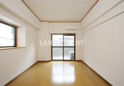 【居間・リビング】 | ロイヤル博多駅東