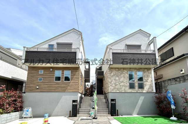 練馬区大泉町２丁目　新築一戸建　西武池袋線　大泉学園の間取り