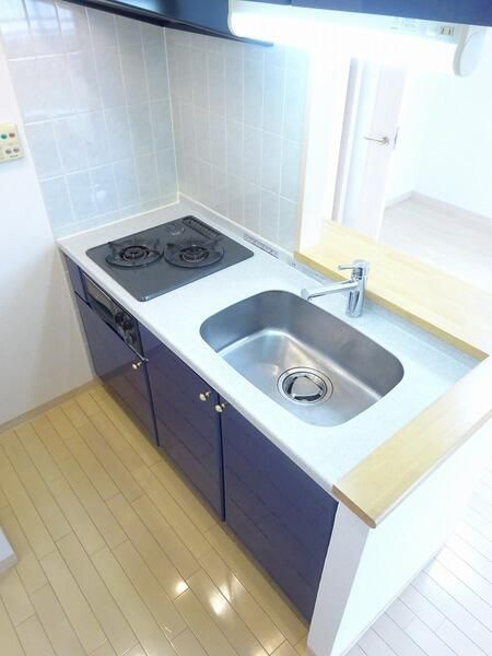 REV・CLOSEのキッチン