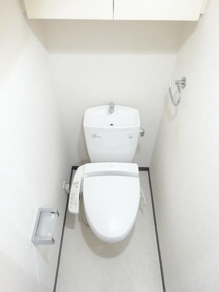 REV・CLOSEのトイレ