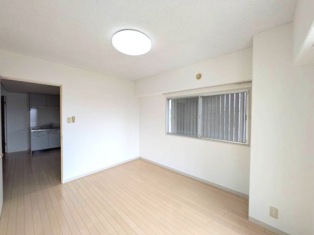 仁川グリーンハイツの洋室|きれいな洋室です