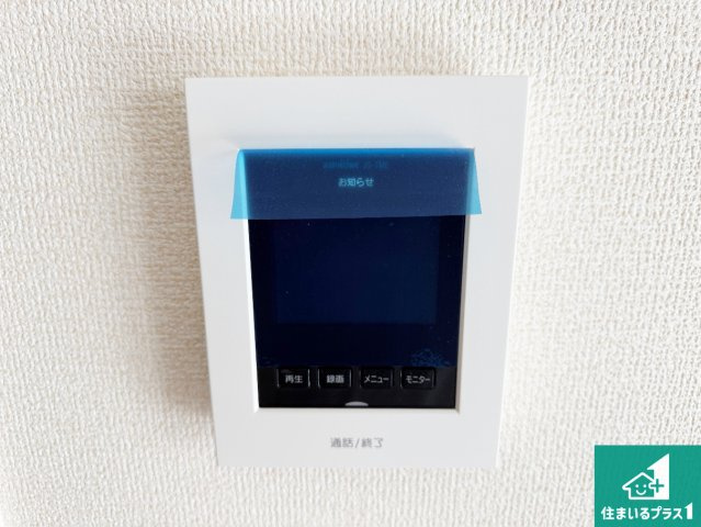 31(土)1(日)3(祝)現地説明会！◆河内長野市古野町　第2期　新築一戸建ての防犯設備|カラーモニターインターホン！声だけでなく来訪者の姿や顔がモニターで確認できるので、小さなお子様がいらっしゃるご家庭でも安心できます！