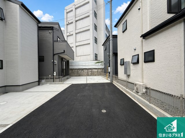 31(土)1(日)現地説明会！◆河内長野市古野町　第2期　新築一戸建ての前面道路含む現地写真|車通りの少ない前面道路！お子様がいらっしゃるご家族でも安心！