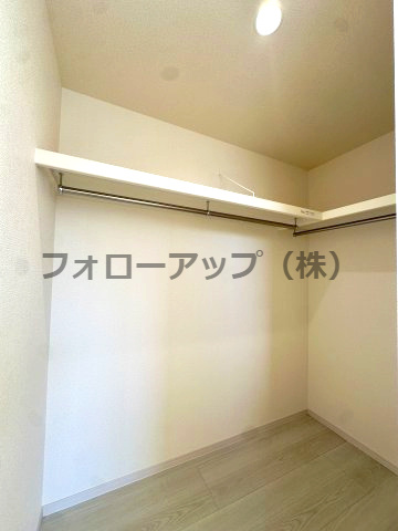 岸和田池尻町３期2号棟の収納|専用の収納スペースです