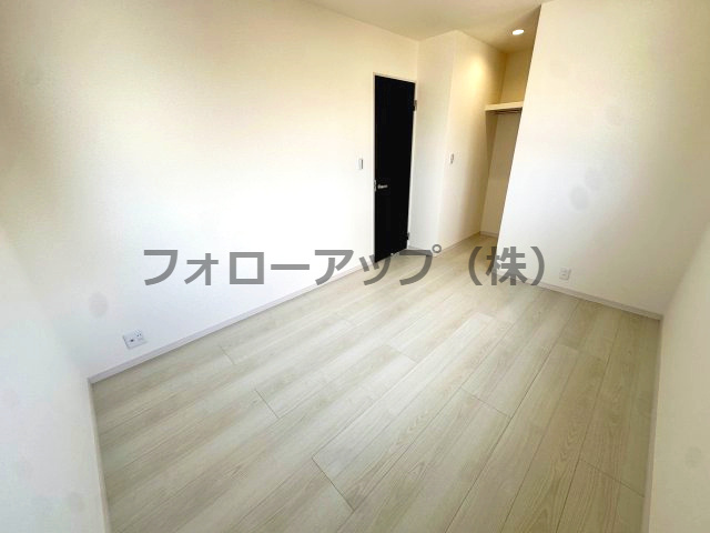 岸和田池尻町３期2号棟の洋室|きれいな洋室です