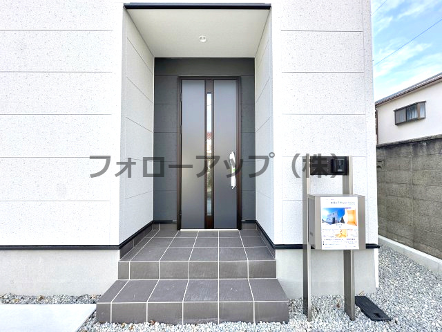 岸和田池尻町３期2号棟のエントランス