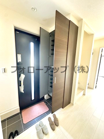 岸和田池尻町３期2号棟の玄関|毎日通る玄関はこちらです