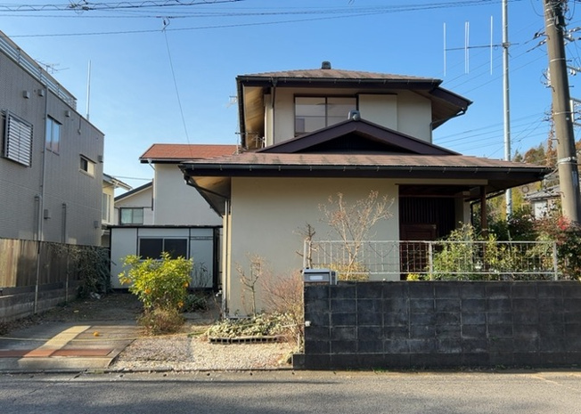 【外観】 | 販売されている全ての土地が、宅地用の土地であるとは限りません。都市計画法に基づき、基本的に住宅を建てることができるのは土地計画区であることに加え、市街化区域として定められている地域のみとなっています。