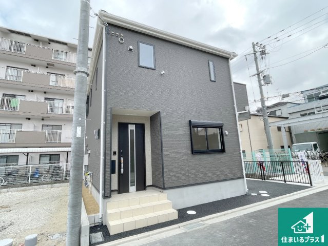 7(土)8(日)現地説明会　松原市北新町　全3邸の外観|安心の10年保証！外観を美しく保ち、雨水で汚れを落とします！気になることがありましたら、お気軽にお問い合わせください！