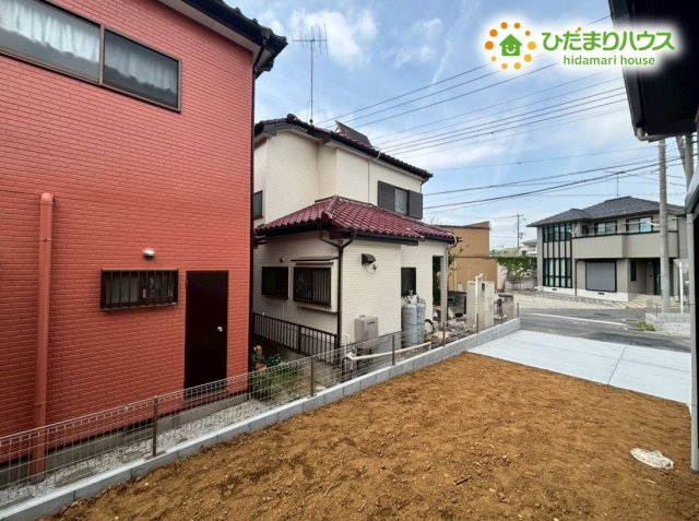 鴻巣市宮前　9期　新築一戸建て　リガーレ　01の展望|周辺に高い建物がなく、心地よい空が大きく広がる気持ちの良い眺望です！しっかりと陽射しが敷地内まで届くため、一年を通じてお部屋の中が明るく保たれます。風通しも良く、快適に毎日を過ごせます(/ω＼)