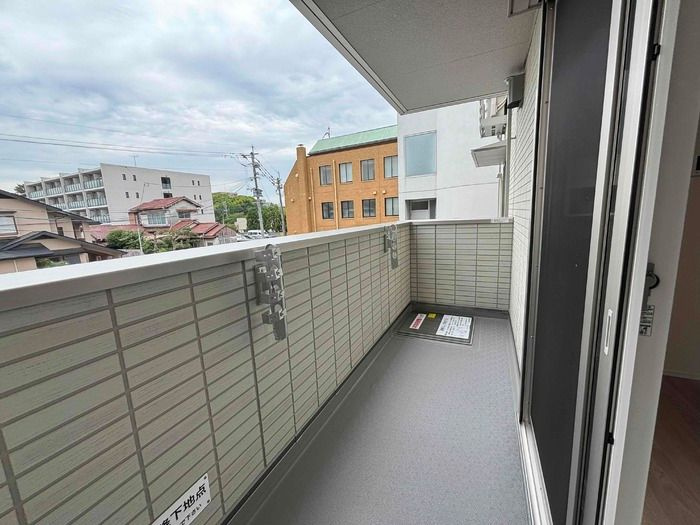 TORISIA箱崎宮前のバルコニー